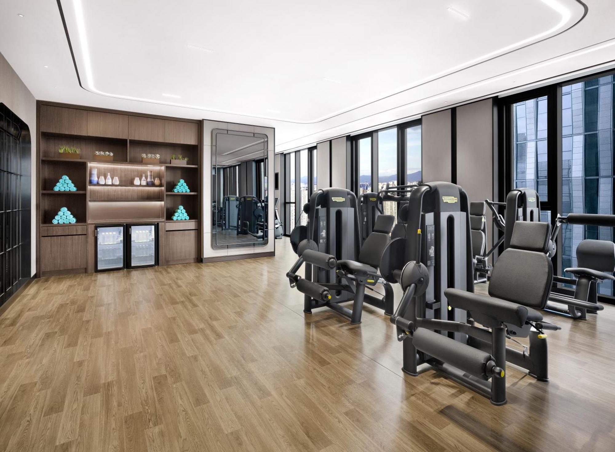 Sofitel Ambassador & 5*