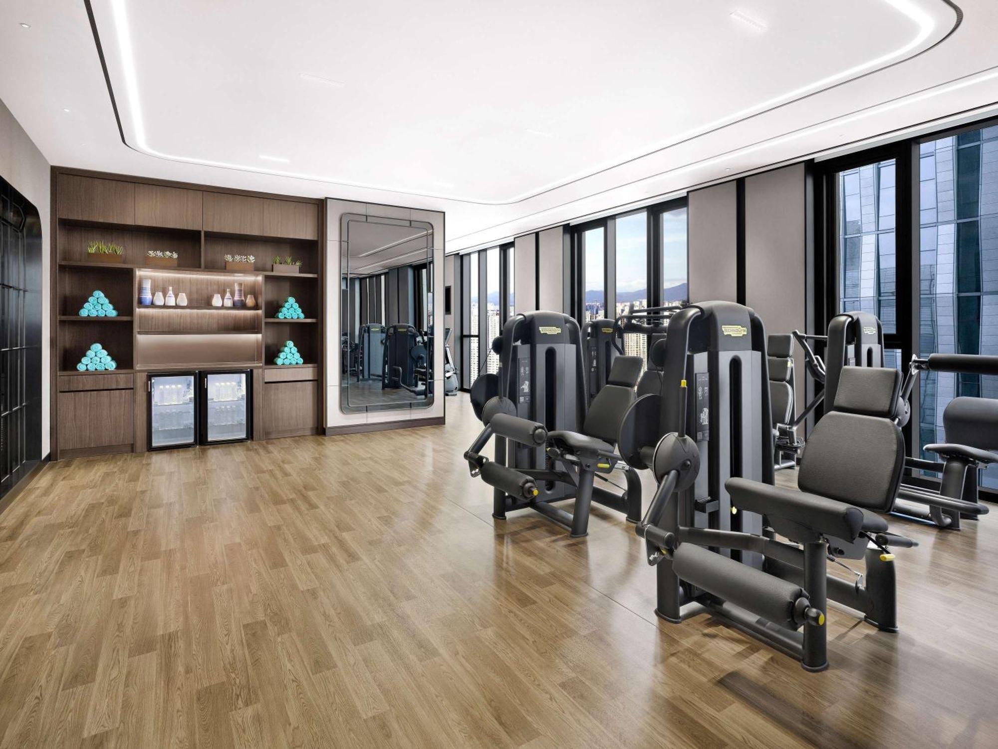Hotel Sofitel Ambassador & 5*